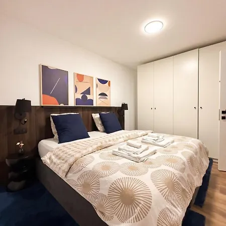 2 Luxury & Ultra-comfort Bedrooms, Private Parking, #1 Apartamento *