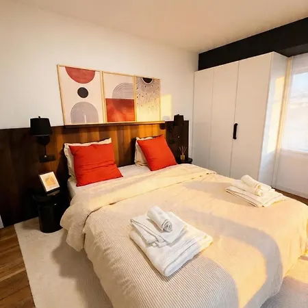 Apartamento 2 Luxury & Ultra-comfort Bedrooms, Private Parking, #1 Blotzheim
